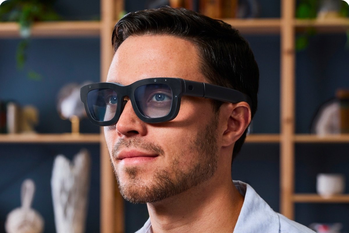 Apple CEO Tim Cook Prioritises Development of AR Smart Glasses to Beat Meta: Report