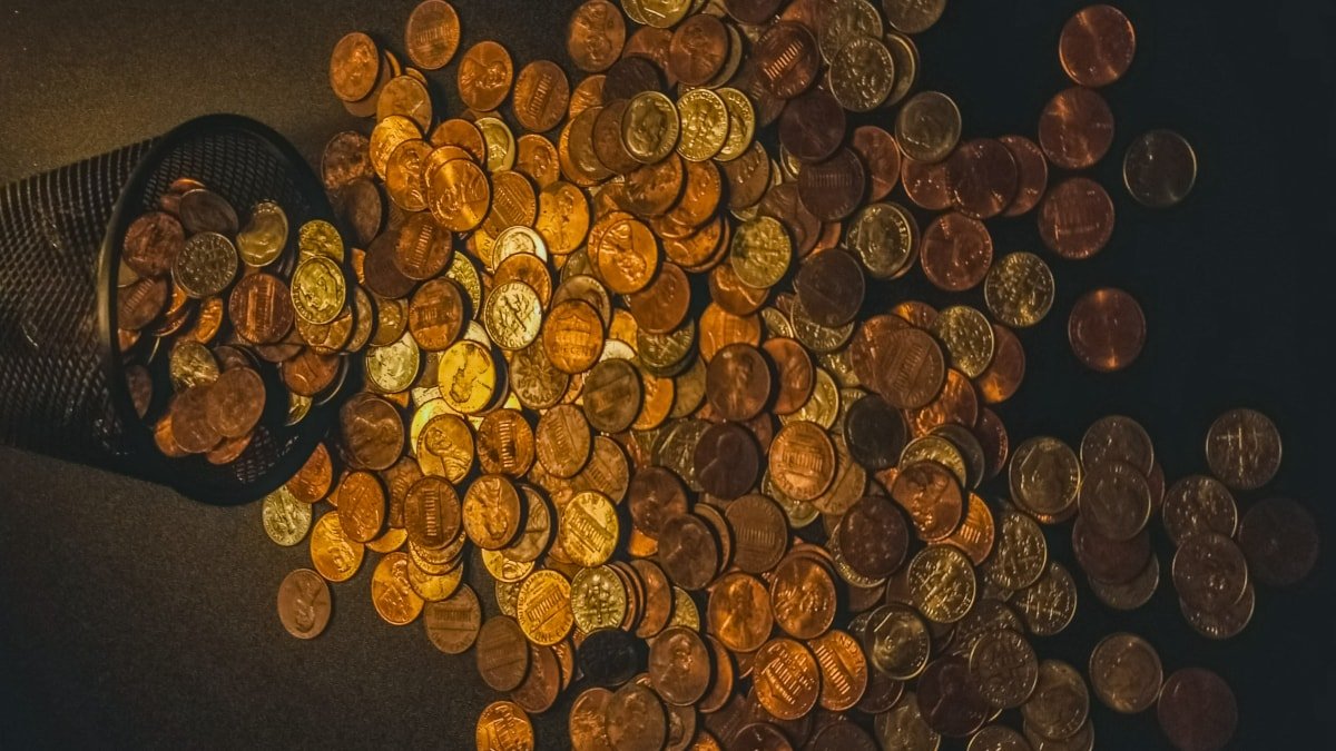 Bitcoin Price Rises Above $104,000 Mark; JPMorgan Says Bitcoin Could Outperform Gold in H2 2025