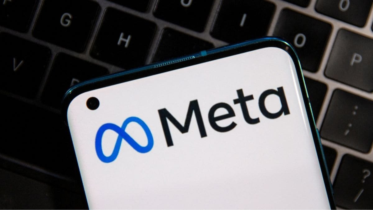 Meta AI App Now Shows a Warning Message to Dissuade Users from Publicly Sharing Private Chats